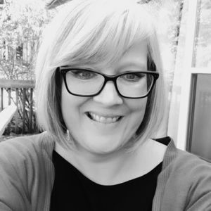 Meet your Posher, Holly